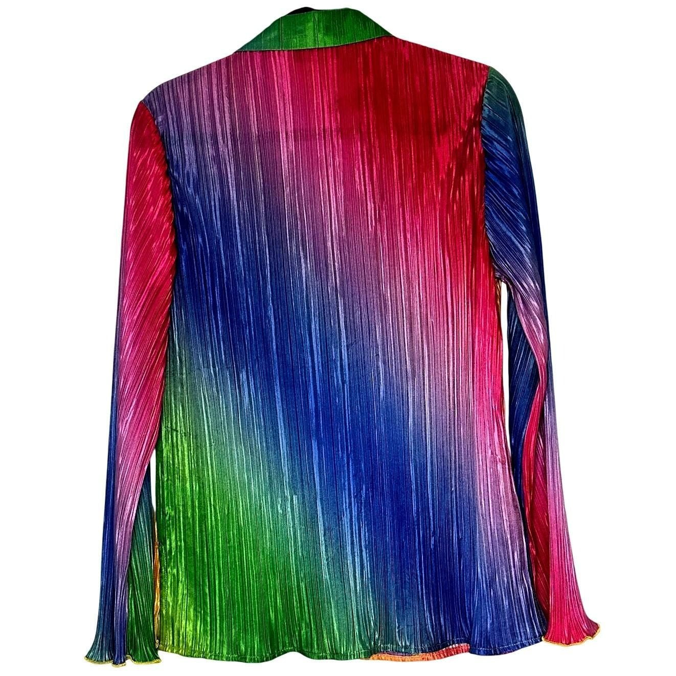 Long Sleeve Plissé Set – Prismatic Rainbow