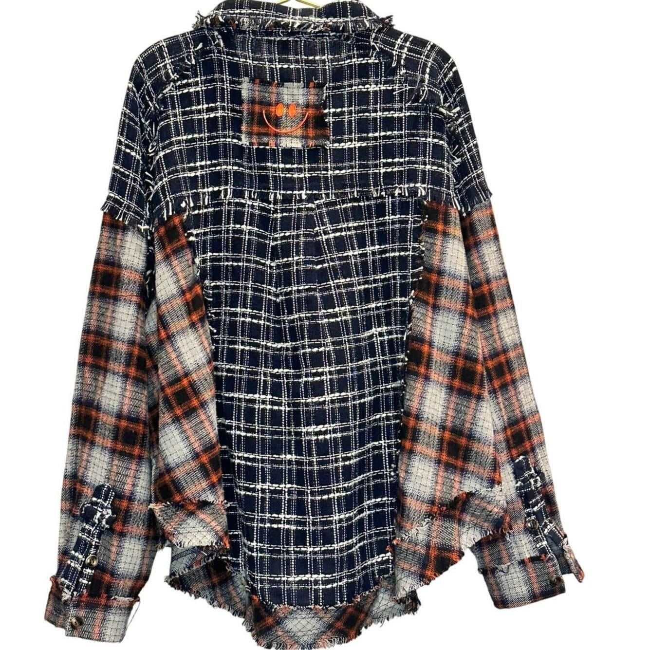 Color Block Frayed Hem Plaid Shacket – Blue/Red Plaid