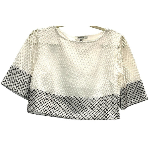 Textured Crosshatch Crop Top – Ivory/Black
