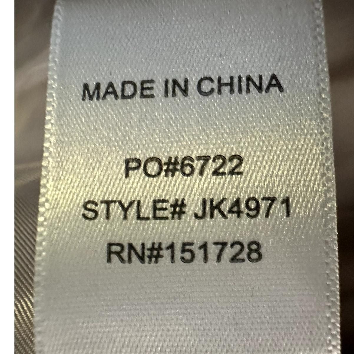 Locking Out Satin Blazer – Champagne