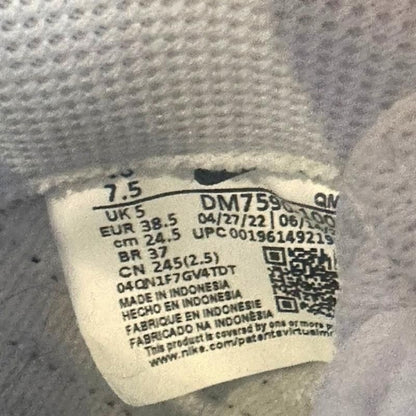 Court Legacy Lift Sneakers