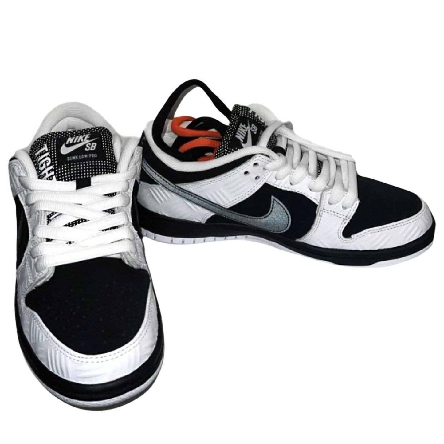 SB Dunk Low Tightbooth