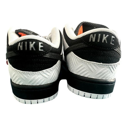 SB Dunk Low Tightbooth
