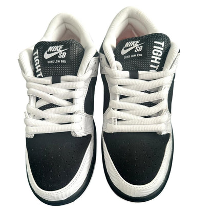 SB Dunk Low Tightbooth