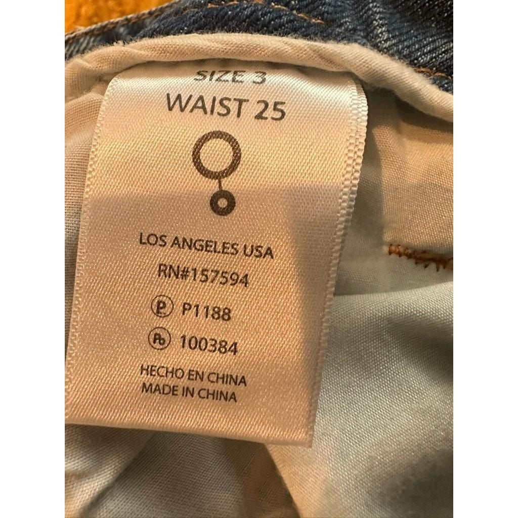 High-Rise Balloon Jeans – Medium Wash