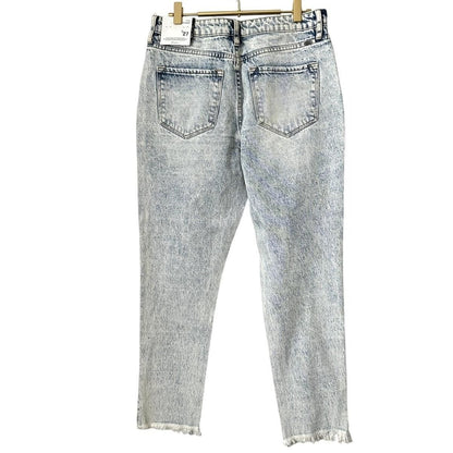 Collie High Rise Mom Jeans – Light Wash