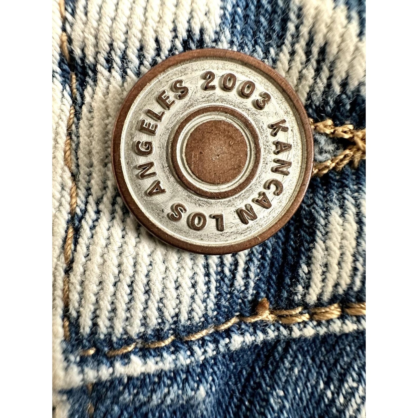Collie High Rise Mom Jeans – Light Wash