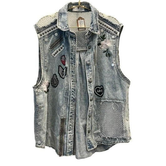 Embellished Denim Vest – Light Wash