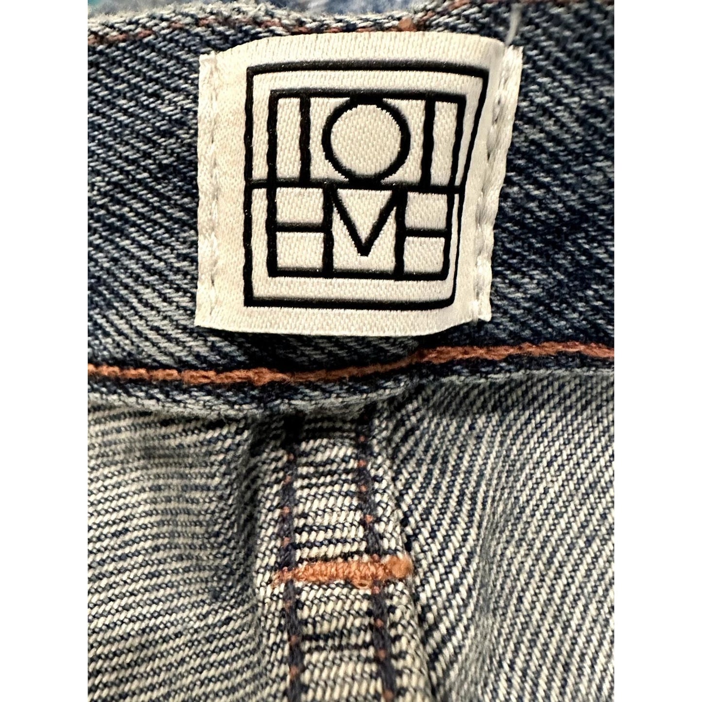 High-Rise Straight Jeans – Blue