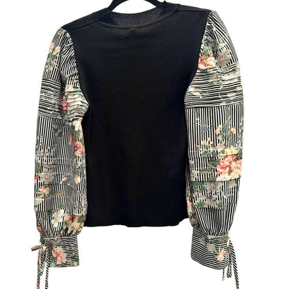 Knitted Floral Print Sleeve Top