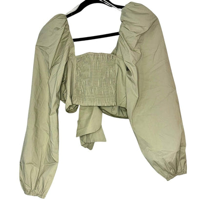 Flirt Alert Bow Top – Moss